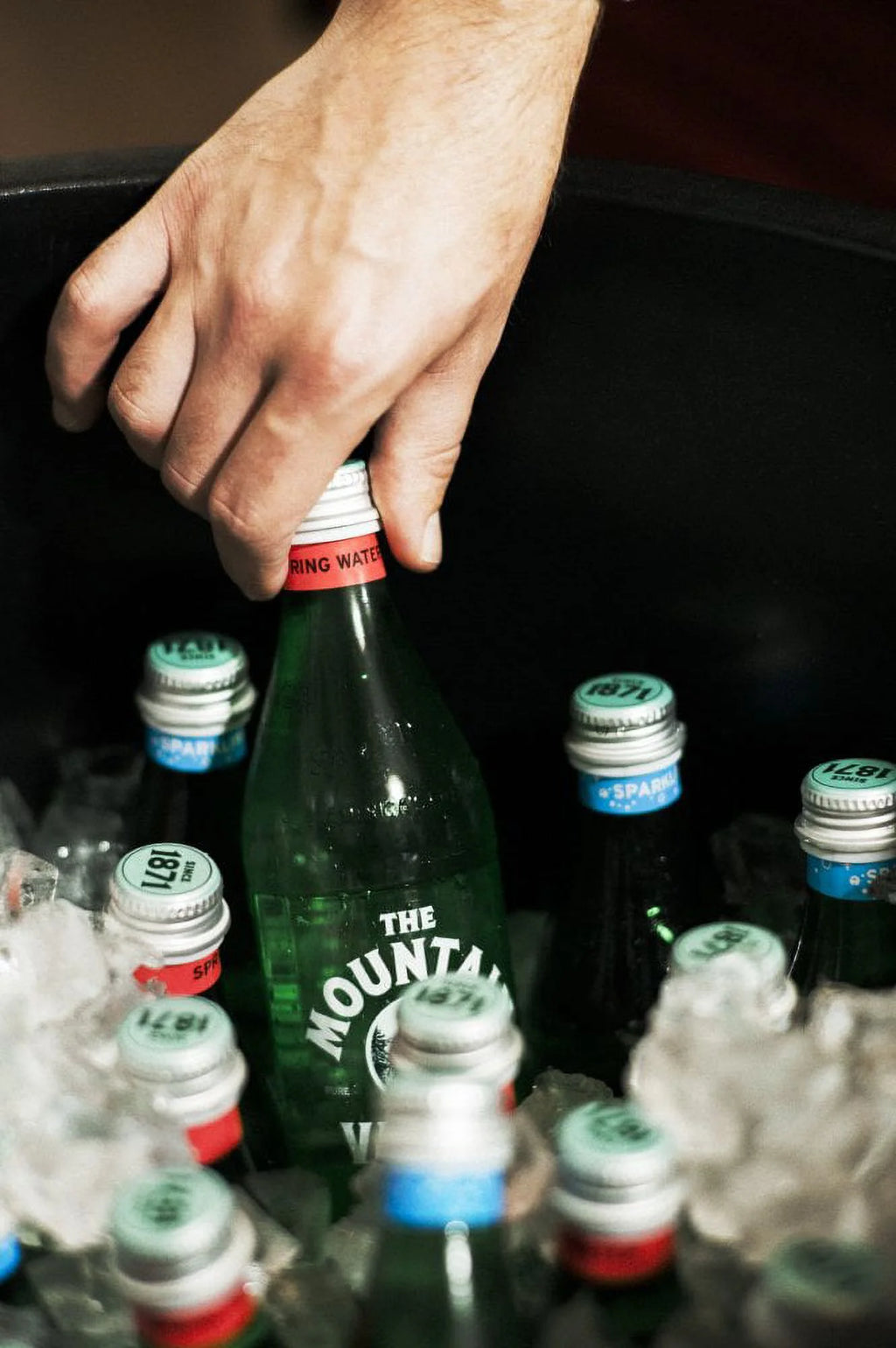 Sparkling Water, 333 mL Glass Bottles (Pack of 24) J495251