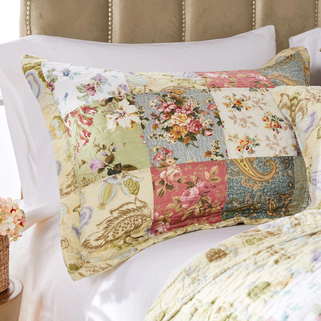 100% Cotton Patchwork Quilt and Pillow Sham Set T2389