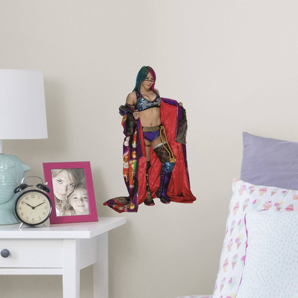 Life-Size Removable Wall Decal M663
