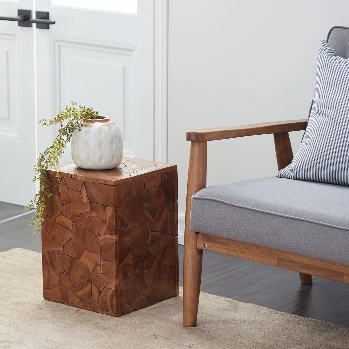12" x 16" Brown Teak Wood Accent Table U52093
