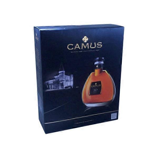 Cognac XO with Glasses 750 ml X16710
