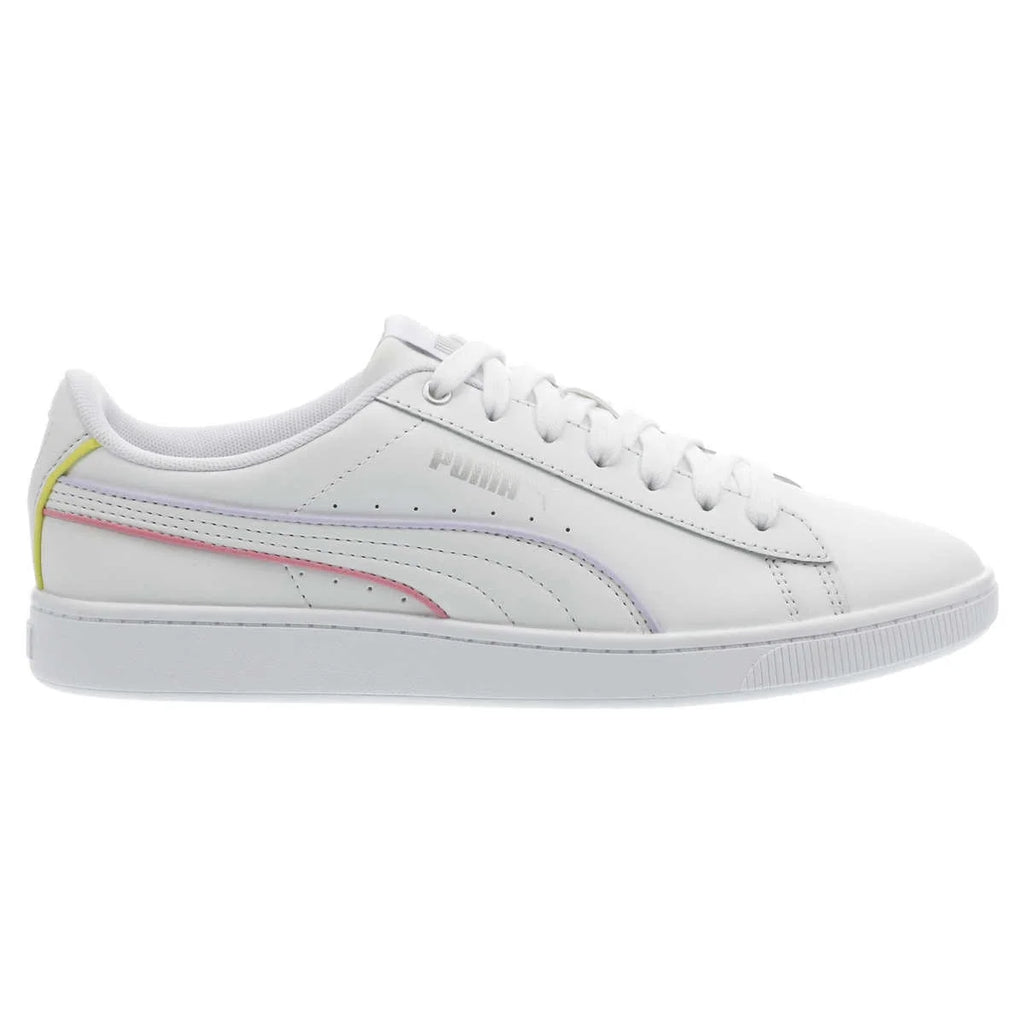 White Women's Vikky V2 Sneaker G583335