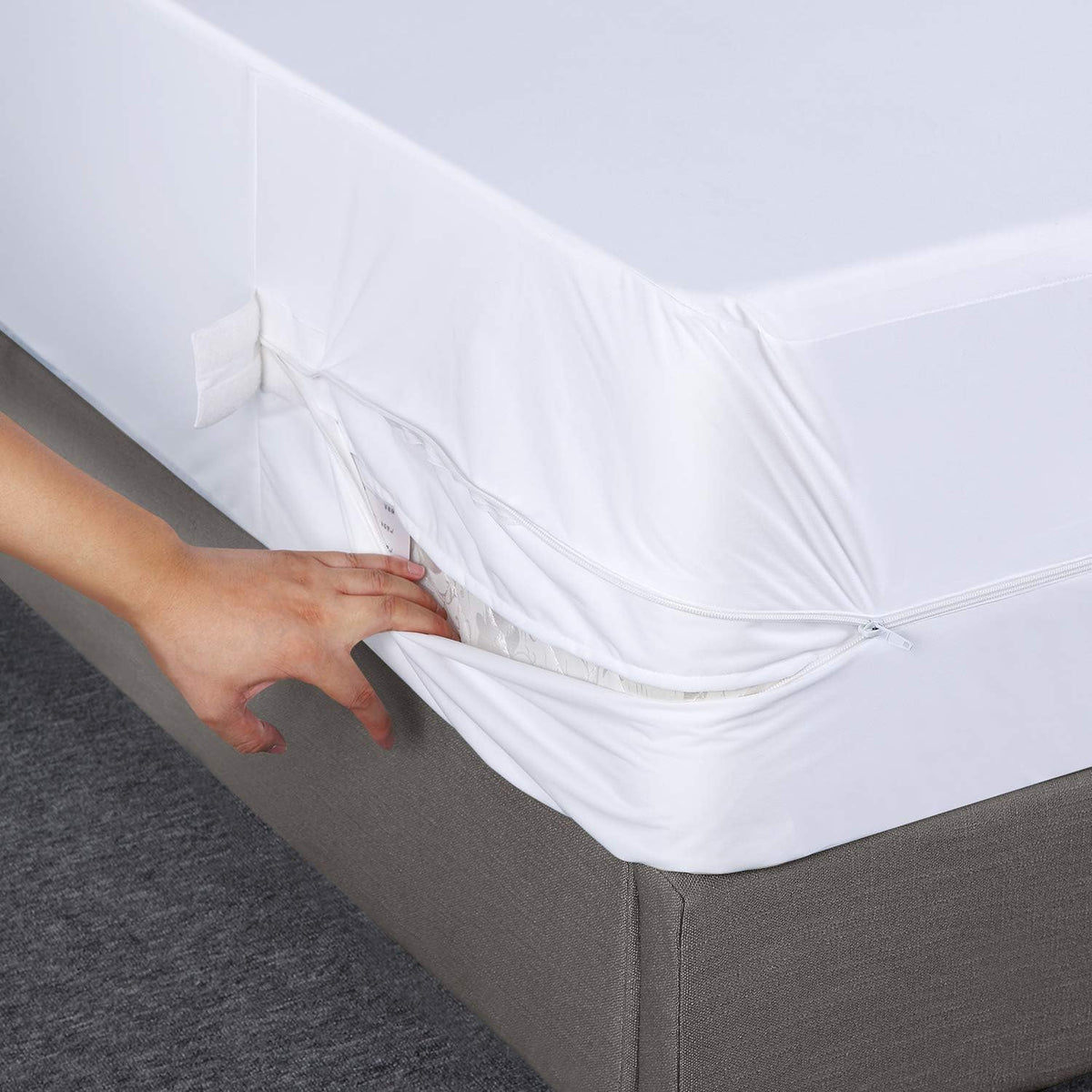 Twin XL 100% Waterproof Zippered Mattress Encasement S6063