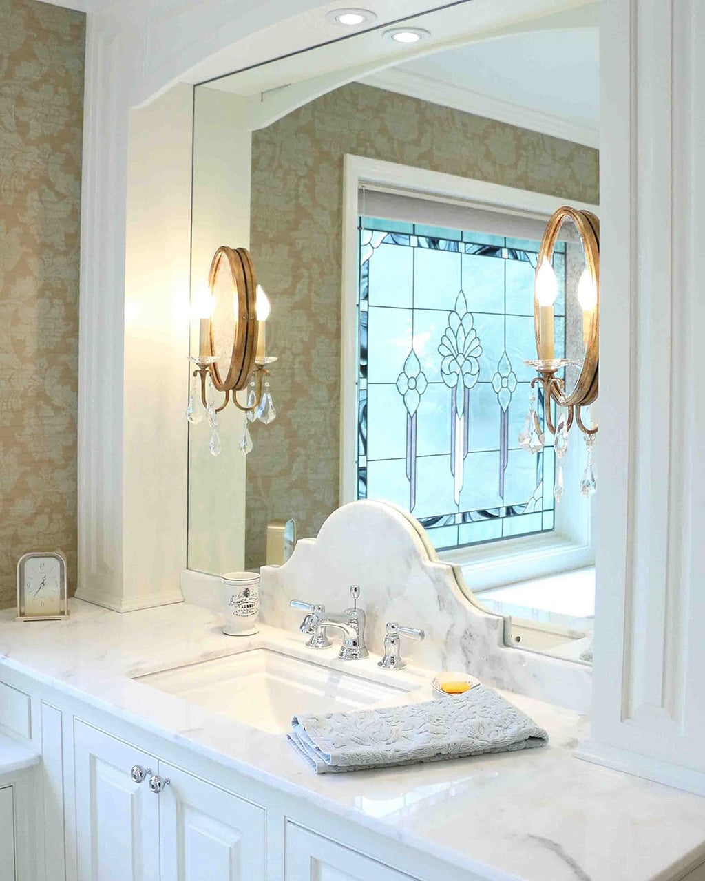 Bronze 6-Light Crystal Candle Chandelier M557461