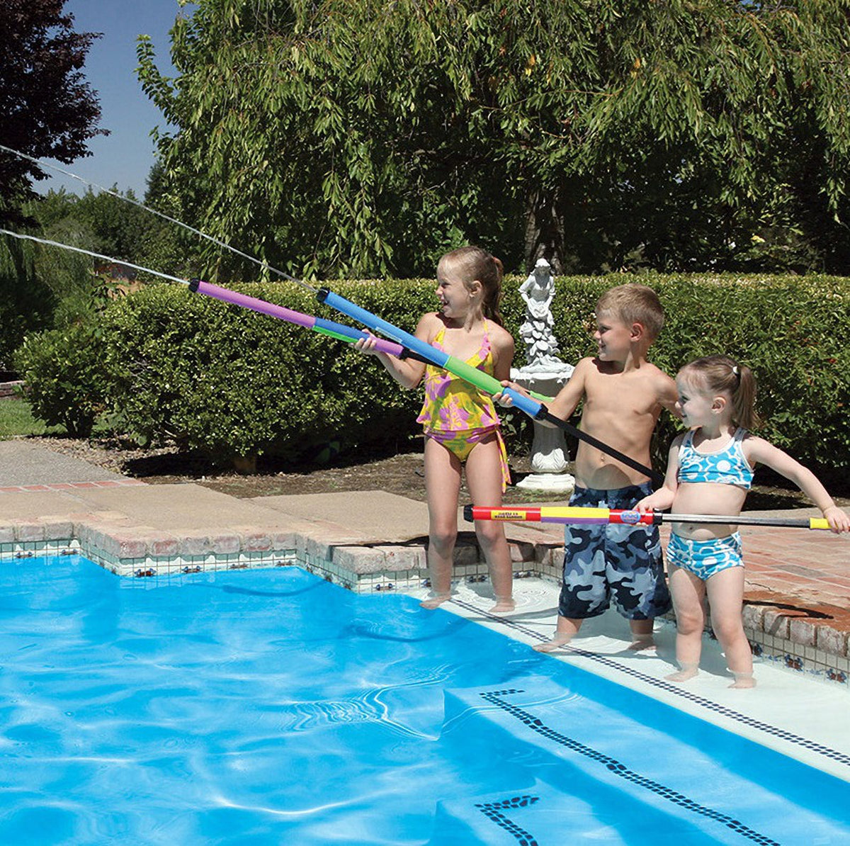 Blue/Yellow Water Launcher Swimming Pool Toy T47220