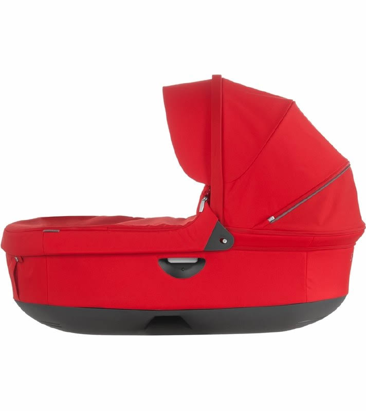 Red Carrycot E4767