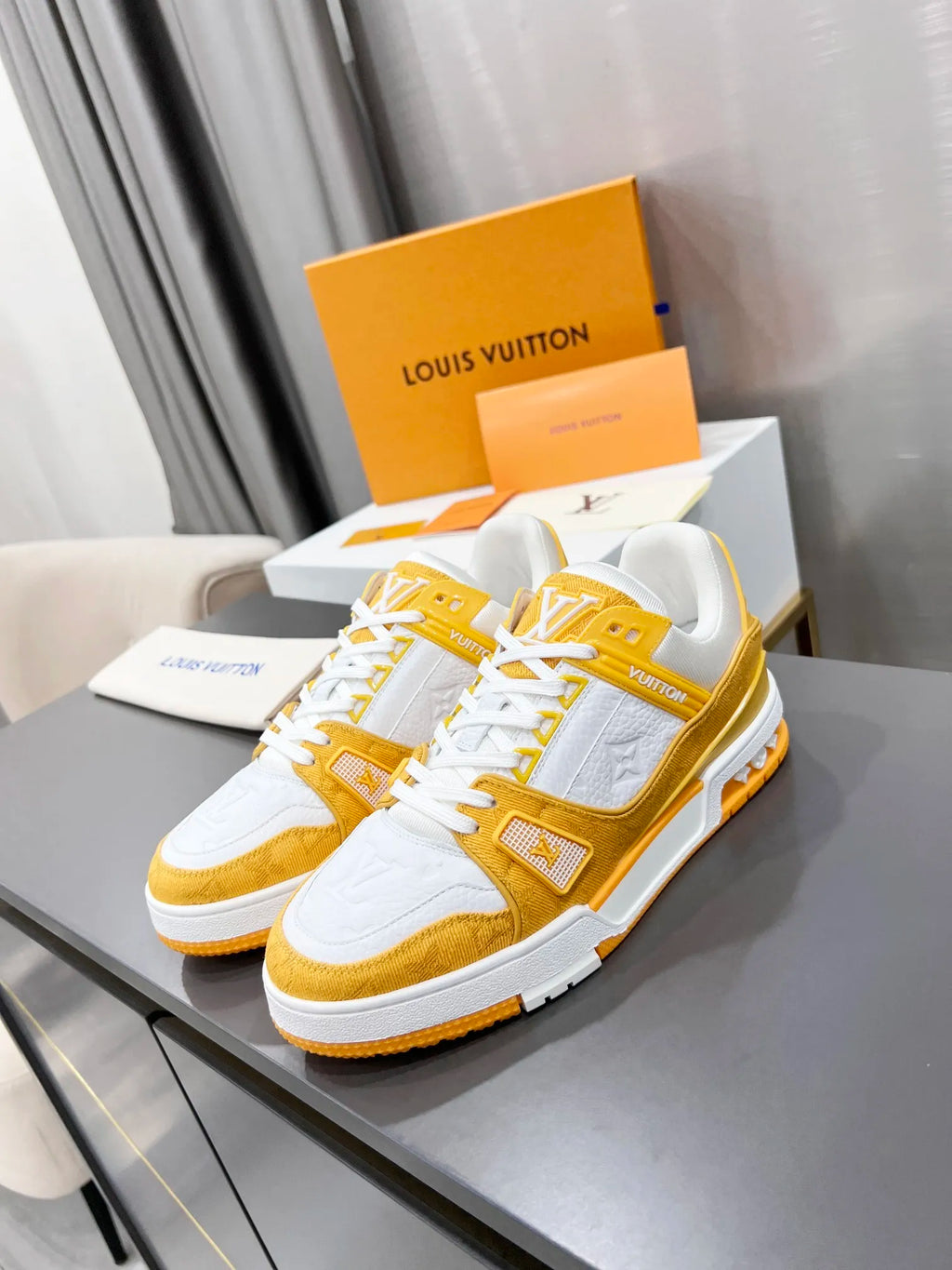 Yellow Leather Low Trainers Y598