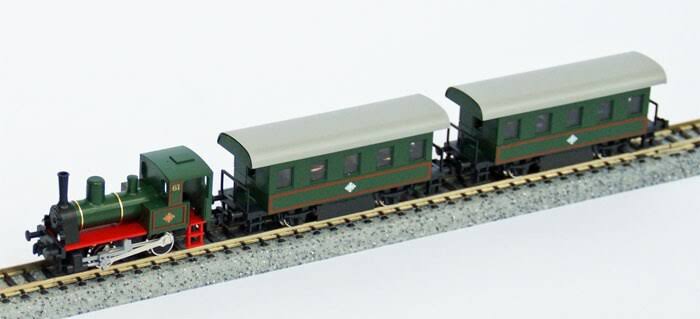 N Gauge Model Railroad Passenger Train T729