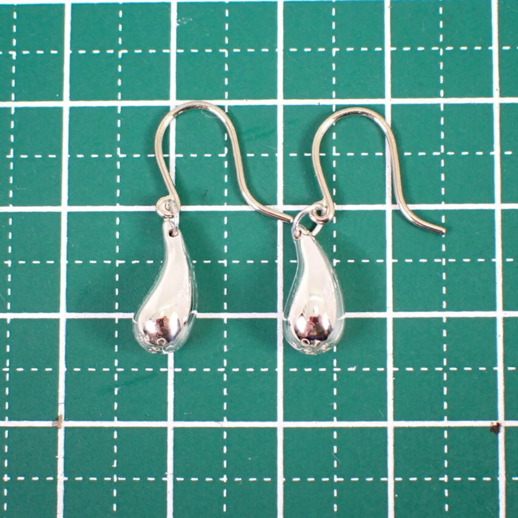 SV925 Teardrop Earrings W9902