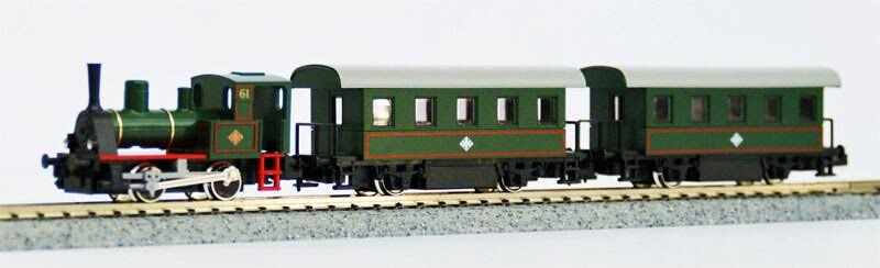 N Gauge Model Railroad Passenger Train T729