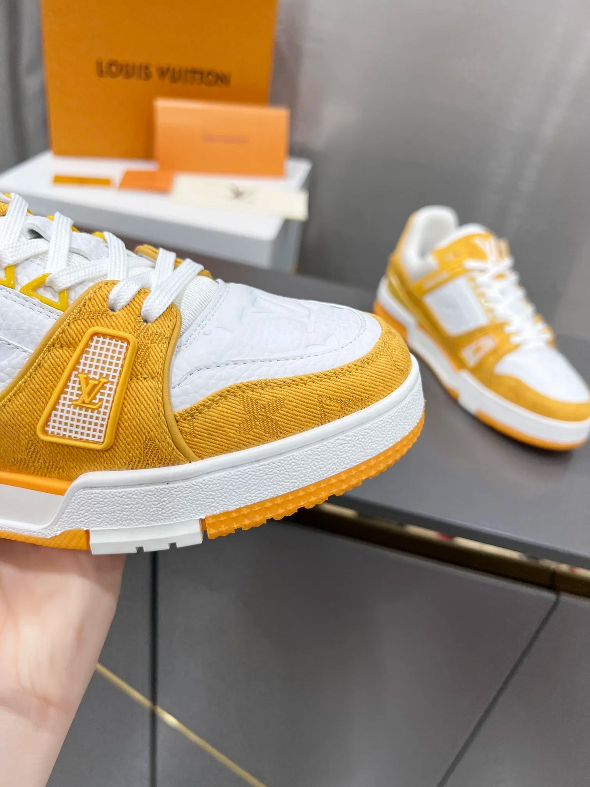 Yellow Leather Low Trainers Y598