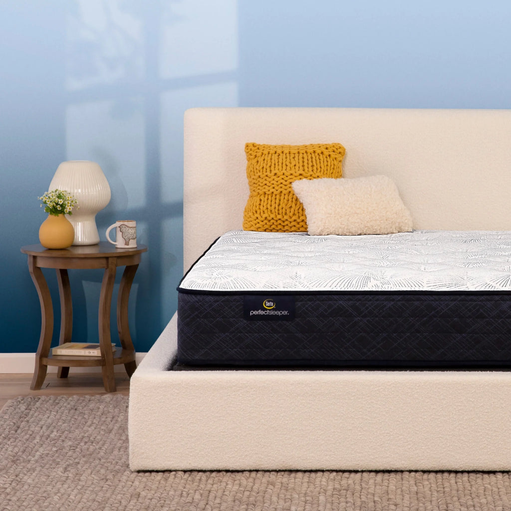 10.5" Plush Innerspring Mattress R862878